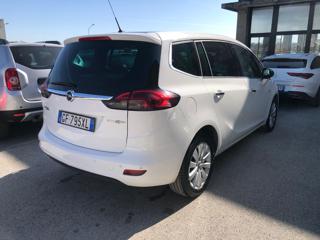 OPEL Zafira Tourer usata, con Autoradio