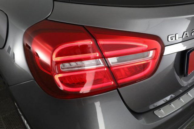 MERCEDES-BENZ CLA usata 10