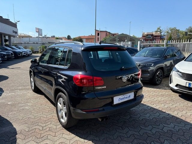 VOLKSWAGEN Tiguan usata, con Airbag laterali