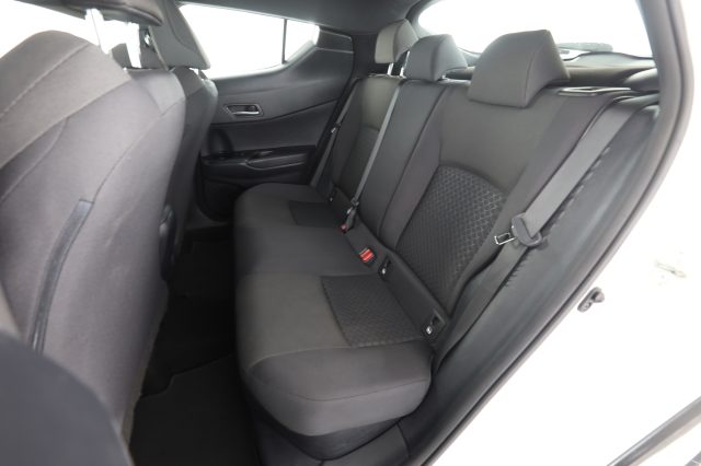 TOYOTA C-HR usata 3