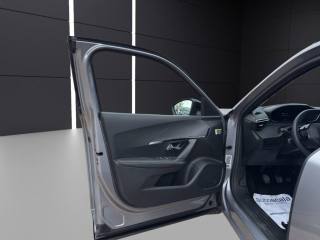 PEUGEOT 2008 usata, con Fari LED