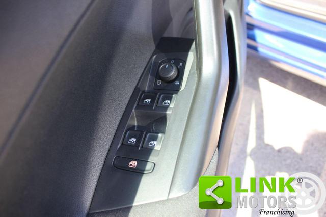 VOLKSWAGEN Polo usata, con Park Distance Control