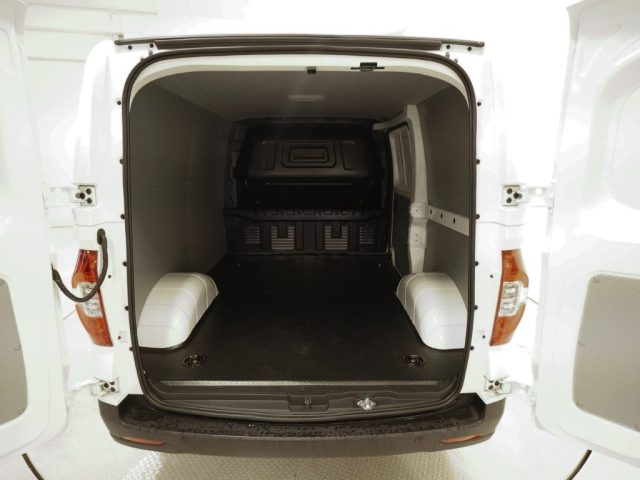 MAXUS eDeliver 3 usata 9