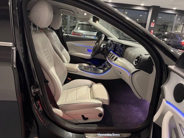 MERCEDES-BENZ E 300 usata, con Regolazione elettrica sedili