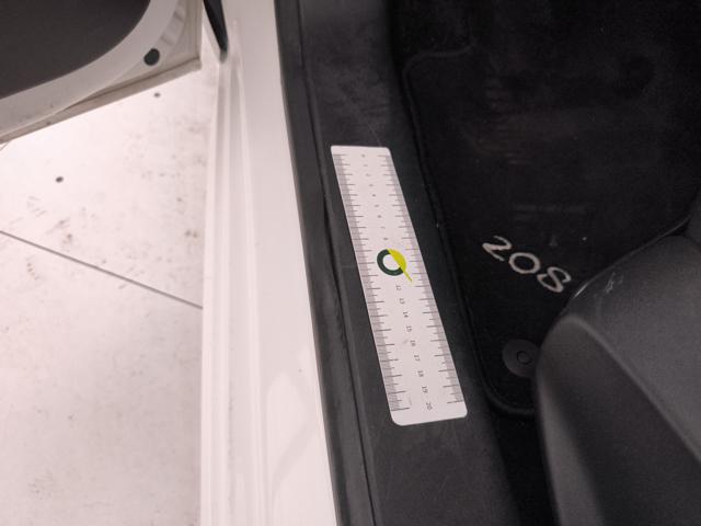 PEUGEOT 208 usata 44