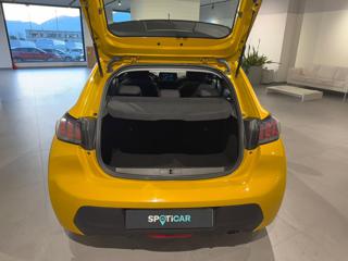 PEUGEOT 208 usata, con USB