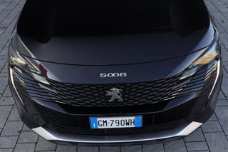 PEUGEOT 5008 usata, con Vetri oscurati
