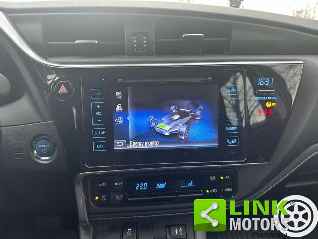 TOYOTA Auris usata, con Servosterzo