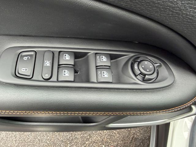 JEEP Compass usata, con Interni in pelle