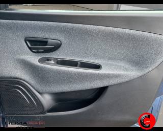 LANCIA Ypsilon usata 17