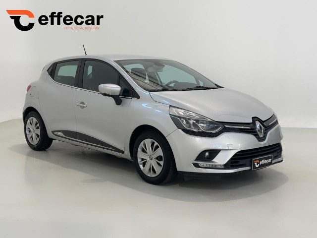 RENAULT Clio usata, con Airbag laterali