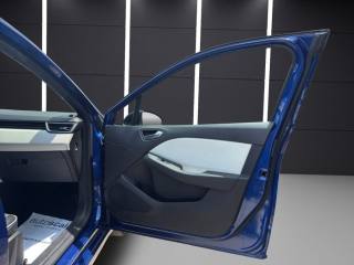 RENAULT Clio usata, con USB