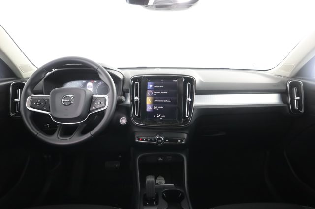 VOLVO XC40 usata 4