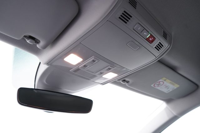 VOLKSWAGEN Polo usata, con Sensore di luce