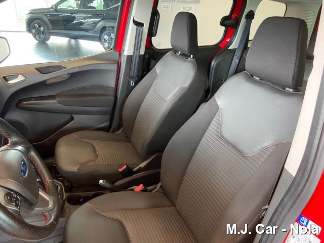 FORD Tourneo Courier usata, con Climatizzatore
