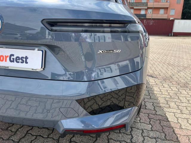 BMW iX usata, con Volante multifunzione