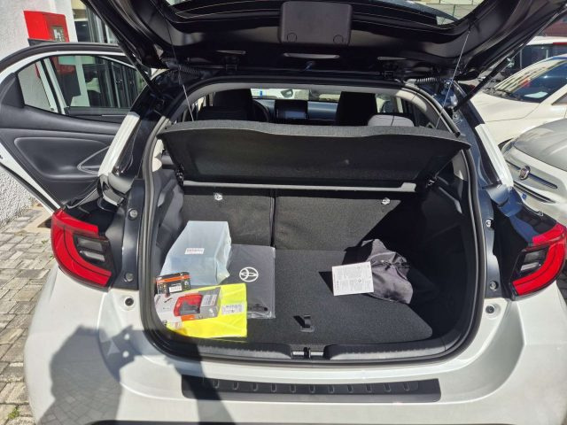 TOYOTA Yaris usata, con Immobilizzatore elettronico