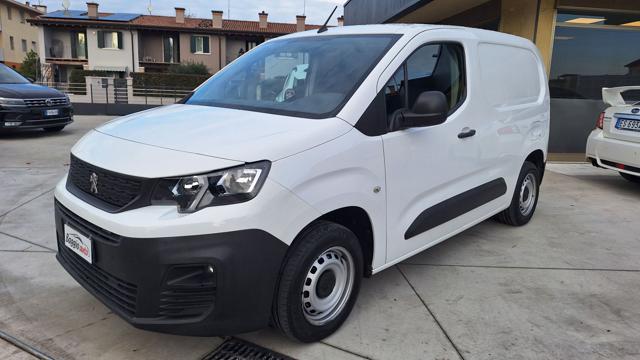 PEUGEOT Partner usata, con ABS