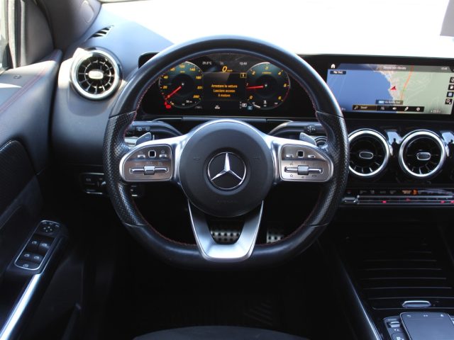 MERCEDES-BENZ GLA 200 usata, con Portellone posteriore elettrico