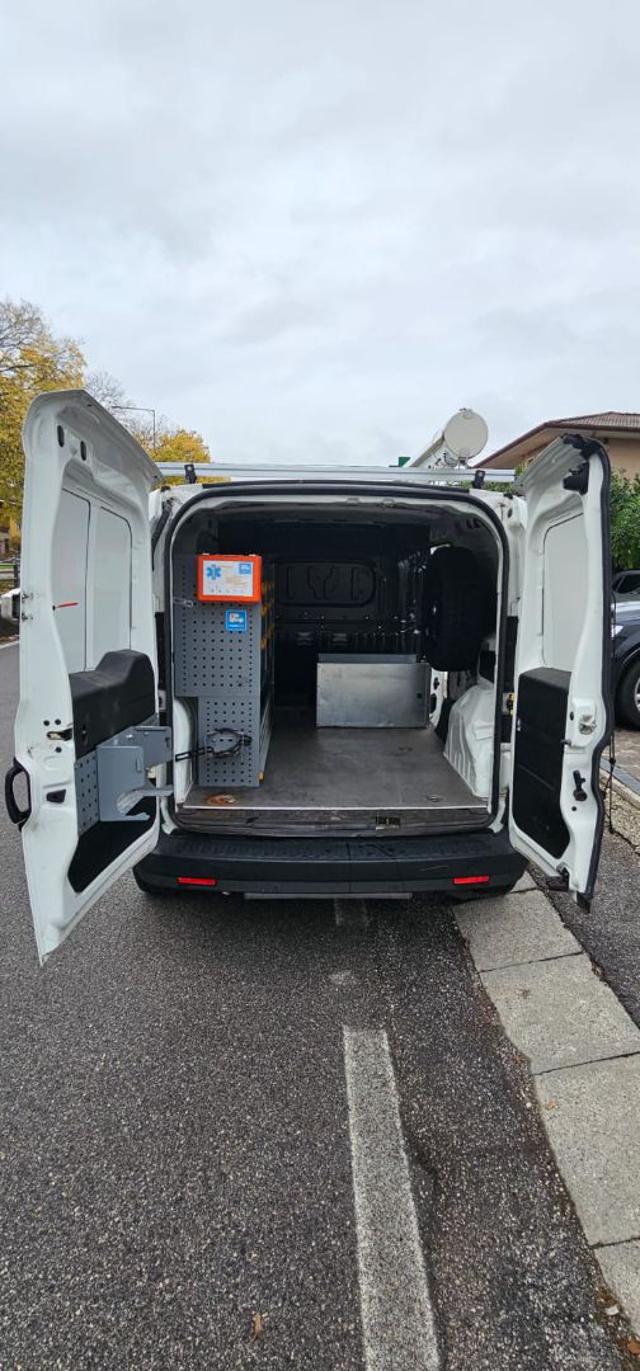 FIAT Doblo usata, con Bracciolo