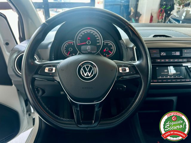 VOLKSWAGEN up! usata, con ESP