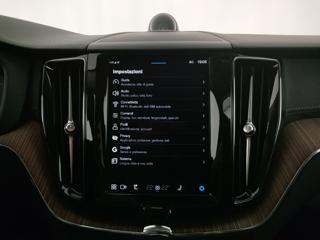 VOLVO XC60 usata, con Tettuccio apribile