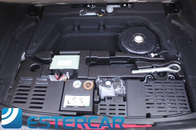 MERCEDES-BENZ A 180 usata, con USB