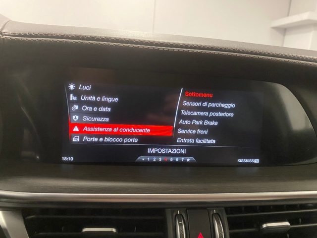 ALFA ROMEO Stelvio usata, con Fari LED