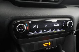 TOYOTA Yaris usata 14