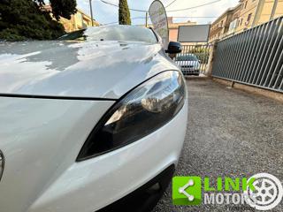 VOLVO V40 Cross Country usata, con Regolazione elettrica sedili