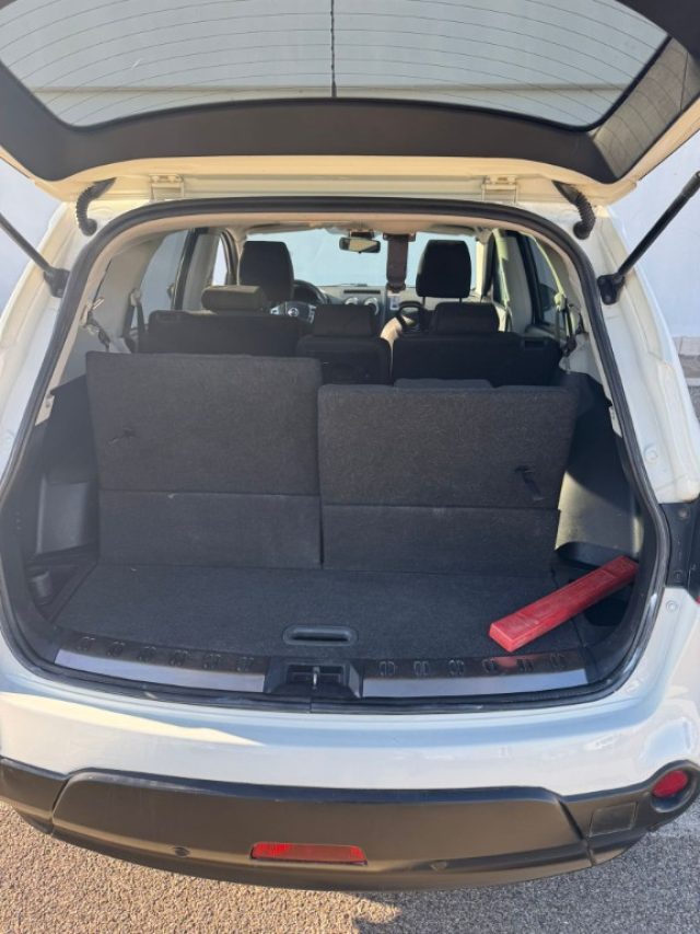 NISSAN Qashqai+2 usata, con Cerchi in lega