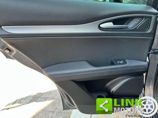 ALFA ROMEO Stelvio usata, con Regolazione elettrica sedili