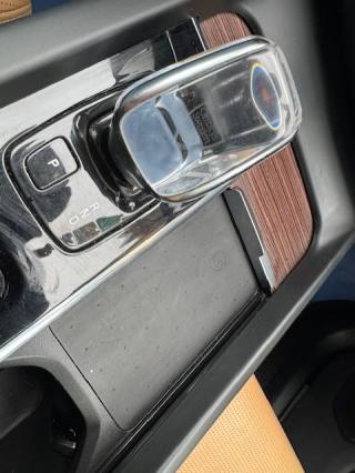 VOLVO XC60 usata, con Interni in pelle