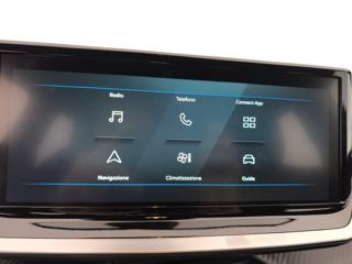 PEUGEOT 2008 usata, con Touch screen