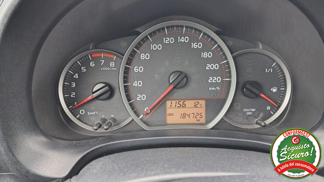 TOYOTA Yaris usata, con Boardcomputer