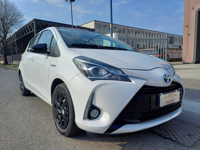 TOYOTA Yaris usata, con Airbag