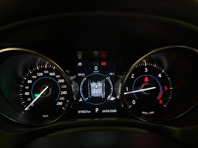 JAGUAR XE usata, con Park Distance Control