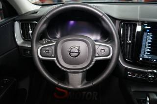 VOLVO XC60 usata, con Specchietti laterali elettrici
