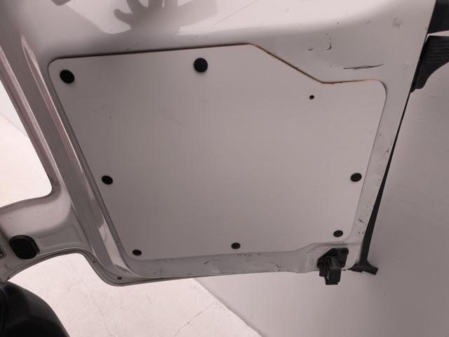 PEUGEOT Expert usata 26