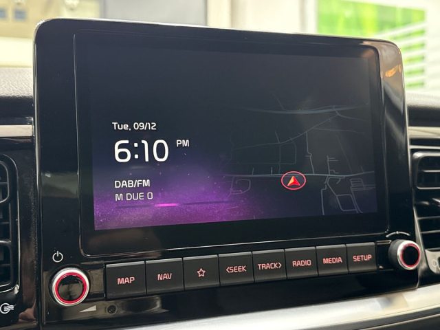 KIA Stonic usata, con Sistema di navigazione