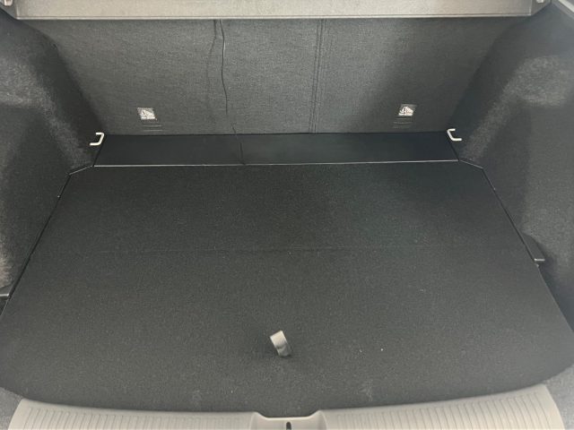 MG ZS usata, con Autoradio digitale