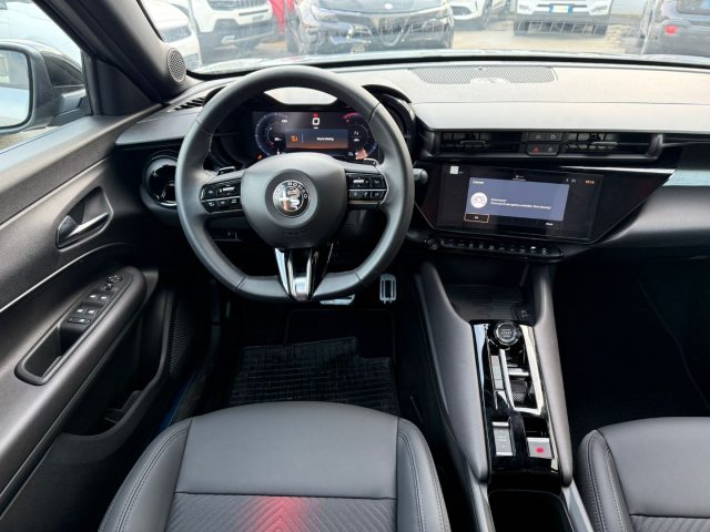 ALFA ROMEO Junior usata, con Sensori di parcheggio posteriori