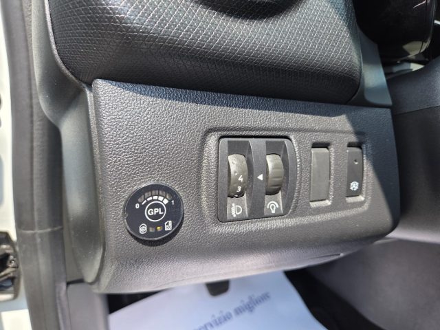 RENAULT Clio usata, con Cruise Control