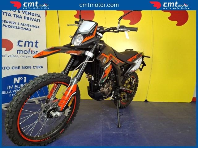 OTHERS-ANDERE OTHERS-ANDERE usata 1