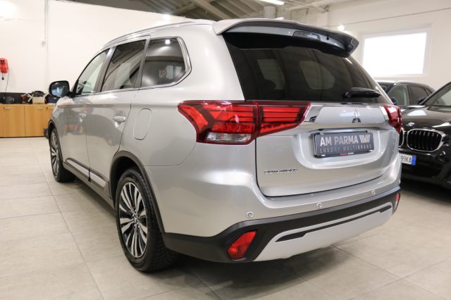 MITSUBISHI Outlander usata, con Airbag Passeggero
