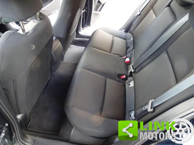 MAZDA 3 usata, con USB