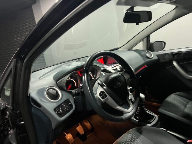 FORD Fiesta usata, con Boardcomputer