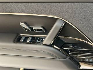 LAND ROVER Range Rover Sport usata, con Interni in pelle