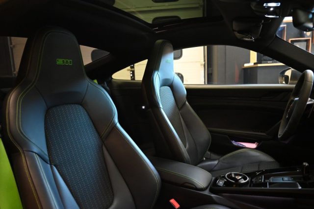 PORSCHE 992 usata 29