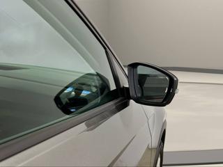 VOLKSWAGEN T-Cross usata, con Sensori di parcheggio posteriori